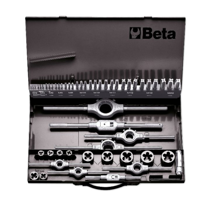 Beta 447/C53 Assortimento di maschi e filiere con accessori in acciaio HSS filettatura metrica in cassetta metallica 004470060