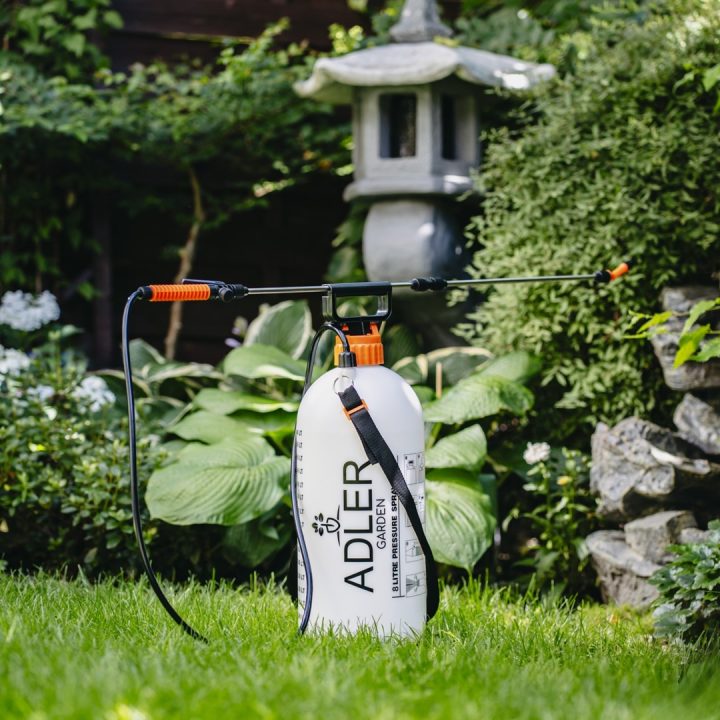 Pressure Sprayer ADLER AD 6809 manual 8L White Orange