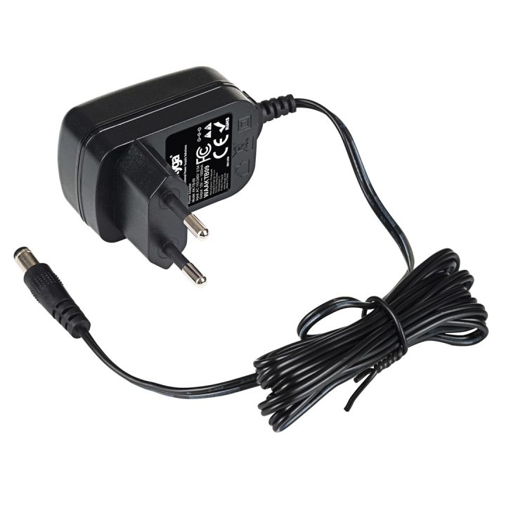 Akyga AK-TB-09 power adapter/inverter Indoor 5 W Black