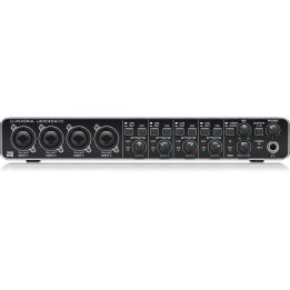 Behringer UMC404HD recording audio interface