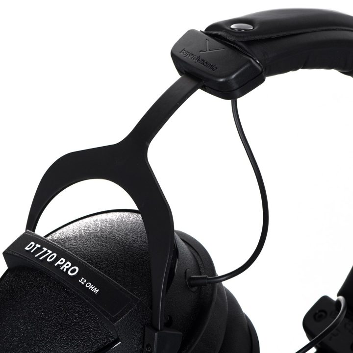 Beyerdynamic DT 770 PRO Headphones Wired Head-band Music Grey