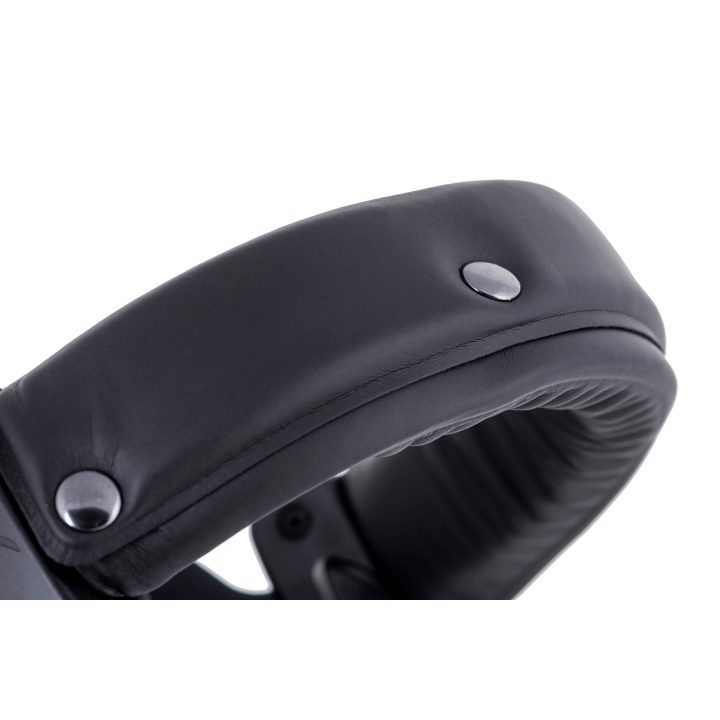 Beyerdynamic DT 770 Pro 80 ? Black Limited Edition - closed studio headphones