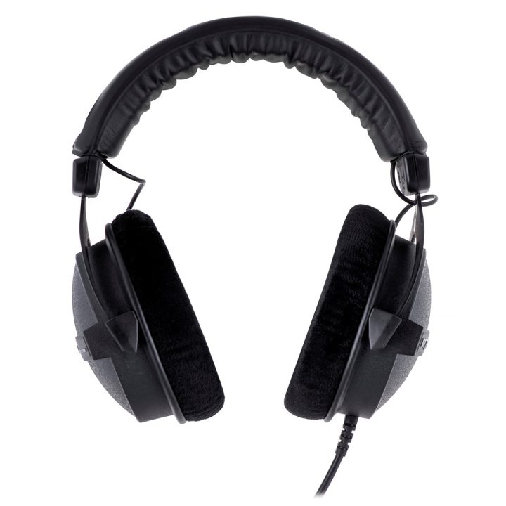 Beyerdynamic DT 770 Pro 80 ? Black Limited Edition - closed studio headphones
