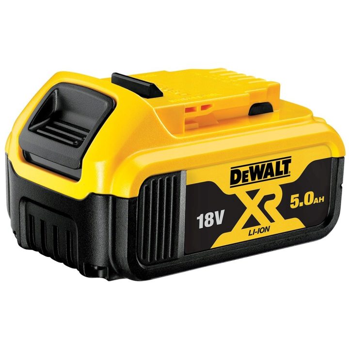 DeWalt DCB1104P2-QW Set charger DCB1104 + 2 batteries DCB184 18 V 5 Ah