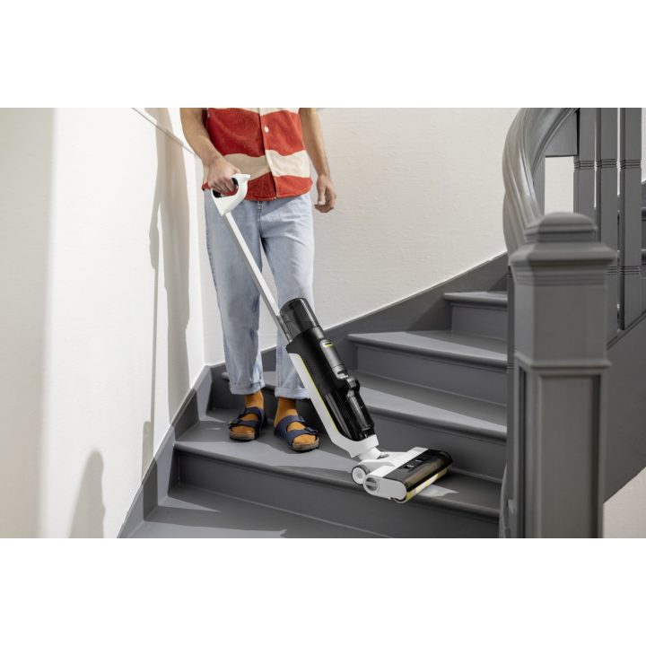 KARCHER FCV 3 Extra+ electric mop with vacuum function - 1.056-126.0 White